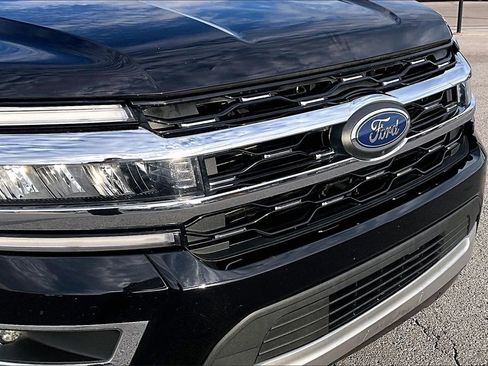 Used 2024 Ford Expedition Max Limited image 28