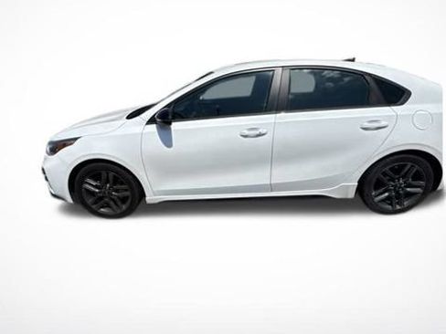 Used 2021 Kia Forte GT-Line w/ GT-Line Premium Package FWD image 3