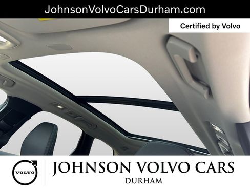 Certified 2023 Volvo XC60 B5 Ultimate w/ Climate Package image 11
