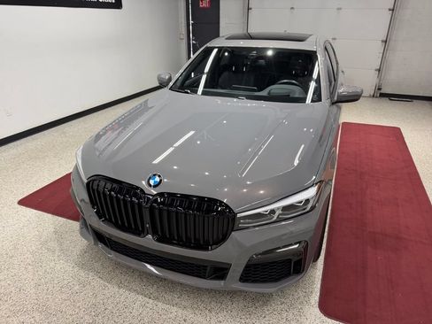 Used 2020 BMW 750i xDrive w/ Luxury Rear Seating Package AWD/4WD image 5