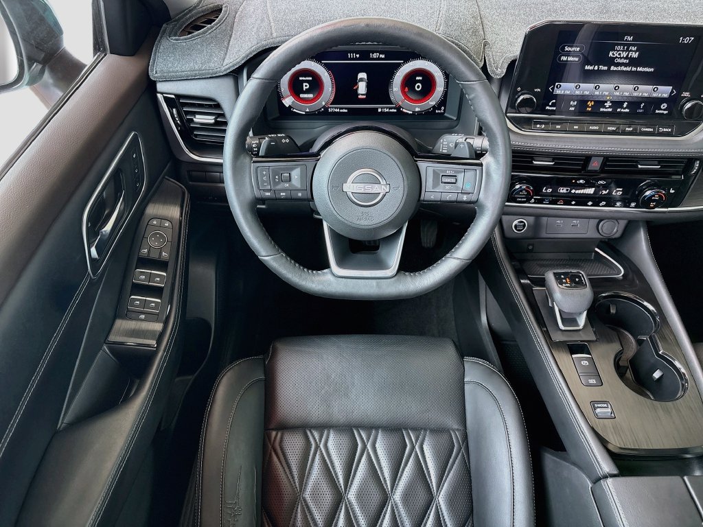 Used 2022 Nissan Rogue Platinum w/ Head-Up Display Package FWD image 10