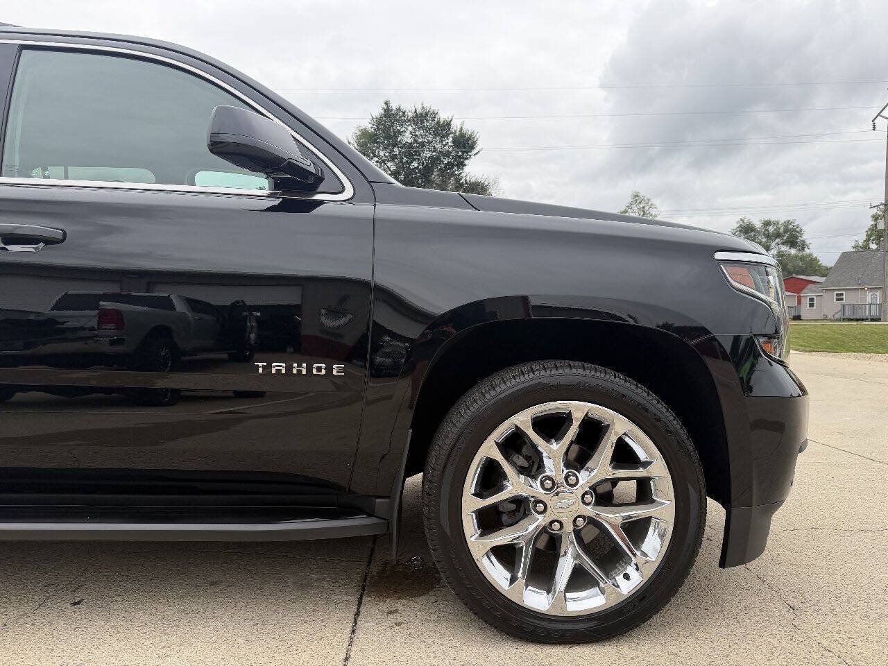 Used 2019 Chevrolet Tahoe LT AWD/4WD image 5