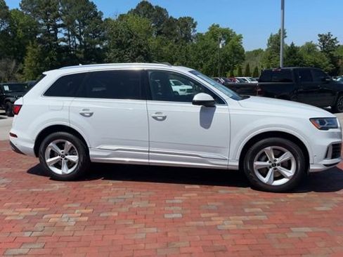 Used 2022 Audi Q7 3.0T Premium AWD/4WD image 4