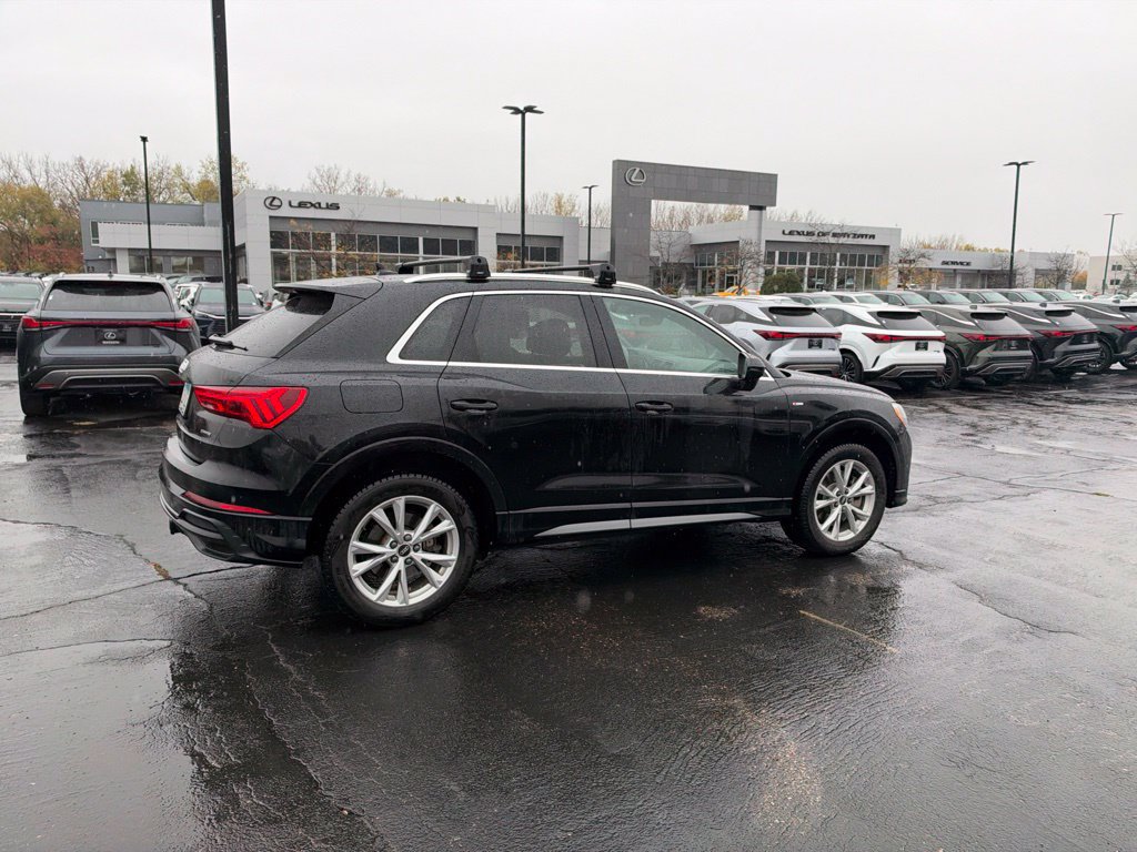 Used 2022 Audi Q3 2.0T Premium AWD/4WD image 16