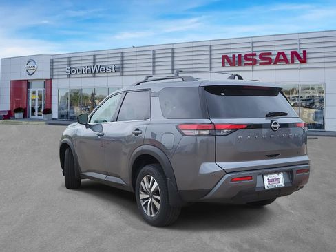New 2026 Nissan Pathfinder SL w/ Cargo Package FWD image 8