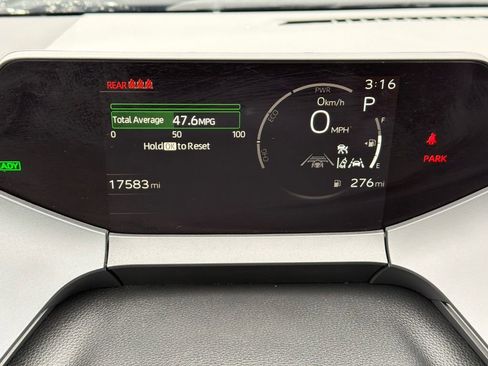 Used 2024 Toyota Prius XLE image 21
