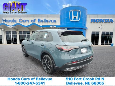 Certified 2025 Honda HR-V Sport image 7