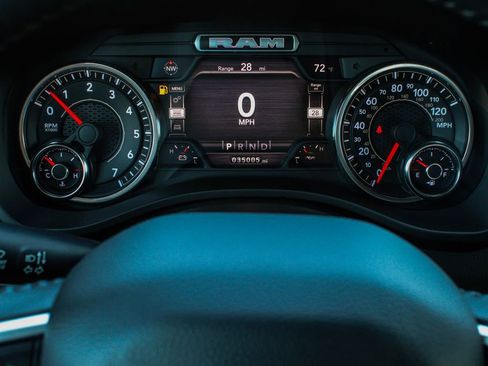 Used 2023 RAM 1500 Big Horn image 16