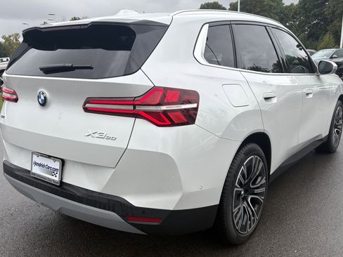 Used 2026 BMW X3 xDrive30 w/ Premium Package image 10