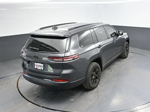 Used 2024 Jeep Grand Cherokee L Laredo AWD/4WD image 35