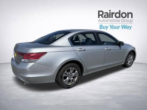 Used 2011 Honda Accord LX-P image 7
