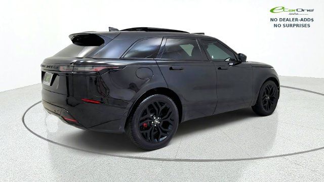 Used 2024 Land Rover Range Rover Velar Dynamic SE AWD/4WD image 9