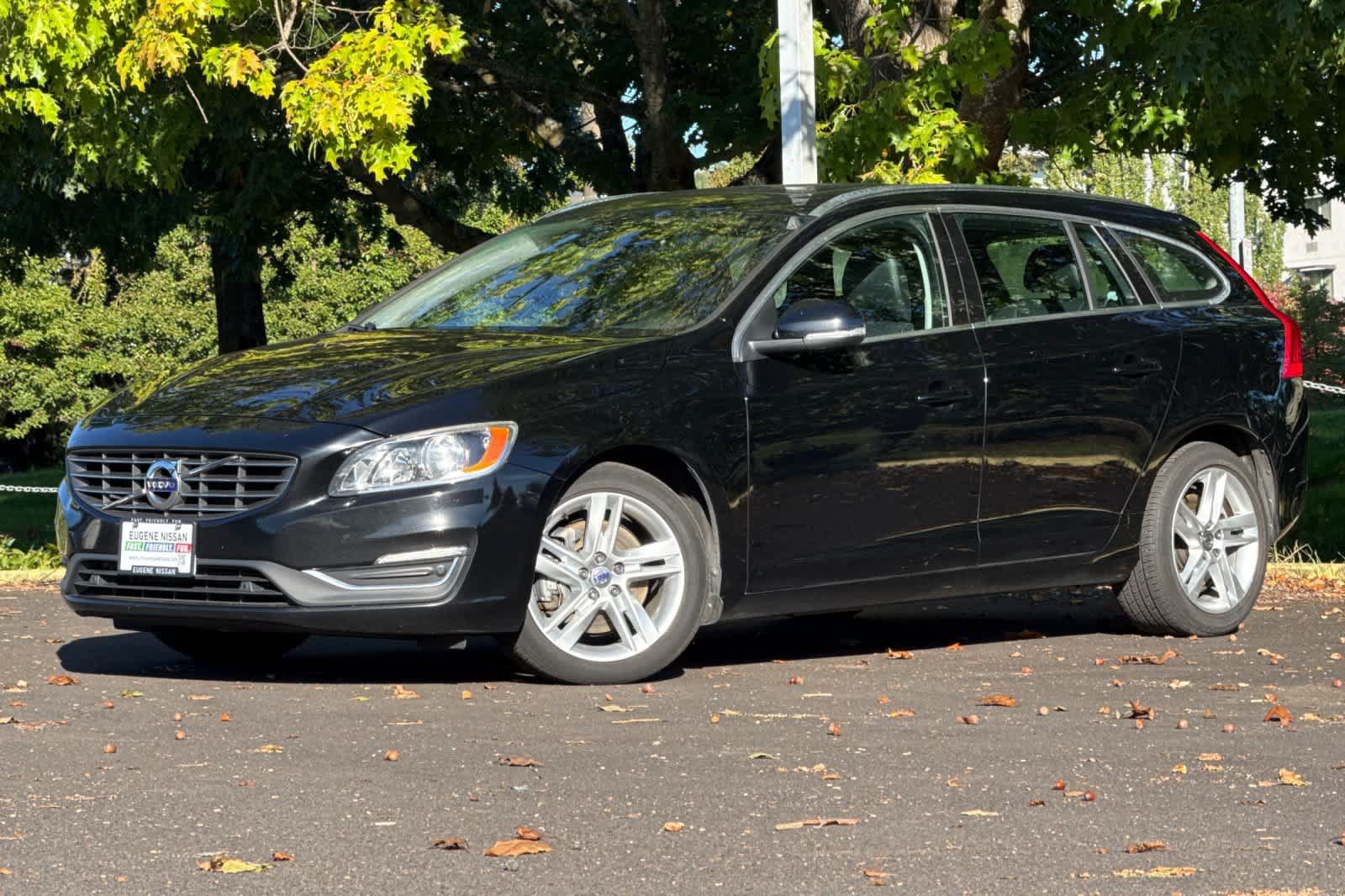 Used 2015 Volvo V60 T5 Premier AWD/4WD image 1