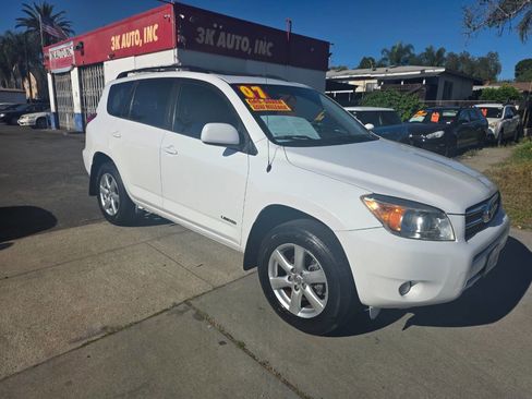 Used 2007 Toyota RAV4 Limited image 8