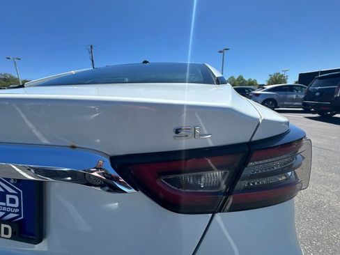 Used 2023 Nissan Maxima SL FWD image 7