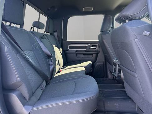 New 2026 RAM 2500 Big Horn AWD/4WD image 21