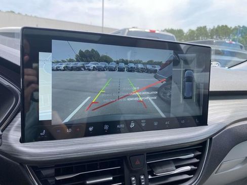 New 2025 Ford Escape SE w/ PHEV Premium Package image 24