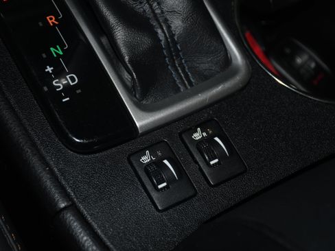 Used 2019 Toyota Highlander XLE image 15