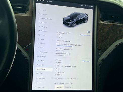 Used 2019 Tesla Model X Long Range image 29