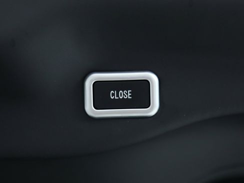 Certified 2020 Ferrari GTC4Lusso image 36