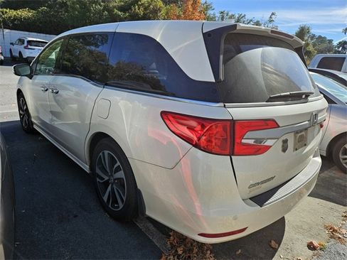 Used 2019 Honda Odyssey Elite image 9