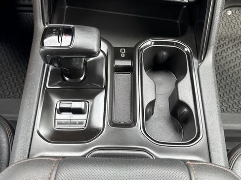 Used 2025 GMC Sierra 1500 AT4 w/ Technology Package AWD/4WD image 26