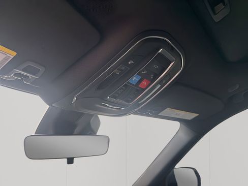 New 2025 Jeep Grand Cherokee Altitude image 37