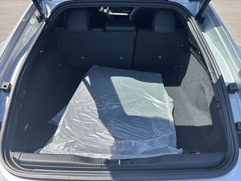 Used 2024 Dodge Charger R/T w/ Plus Group image 34