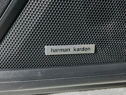 Used 2021 Subaru Outback Touring w/ Popular Package #2 image 20