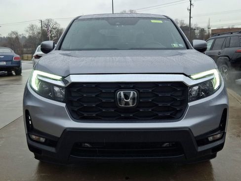 Used 2023 Honda Passport EX-L image 2
