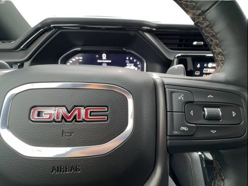Used 2025 GMC Sierra 1500 AT4 AWD/4WD image 43