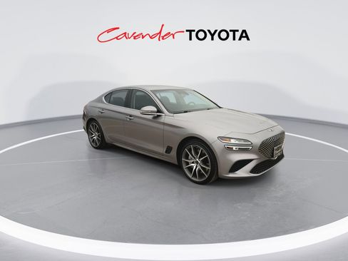 Used 2025 Genesis G70 2.5T image 2