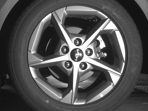 Used 2025 Kia K4 LXS image 13