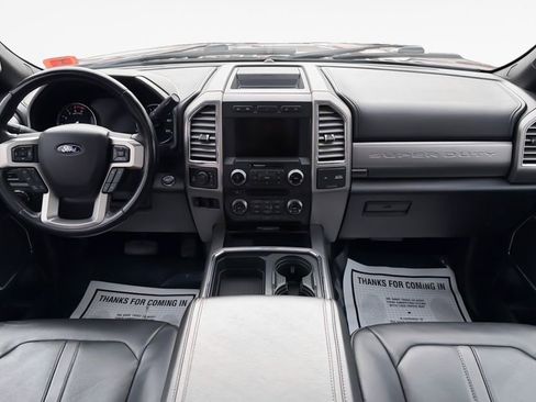 Used 2017 Ford F250 Platinum w/ Platinum Ultimate Package image 15