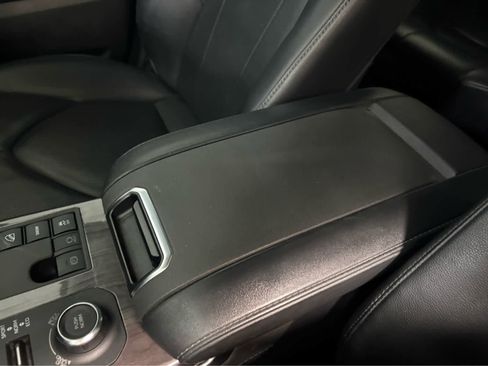 Used 2023 Toyota Highlander Limited AWD/4WD image 23
