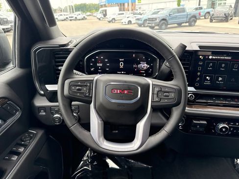 Used 2026 GMC Sierra 1500 Elevation AWD/4WD image 15