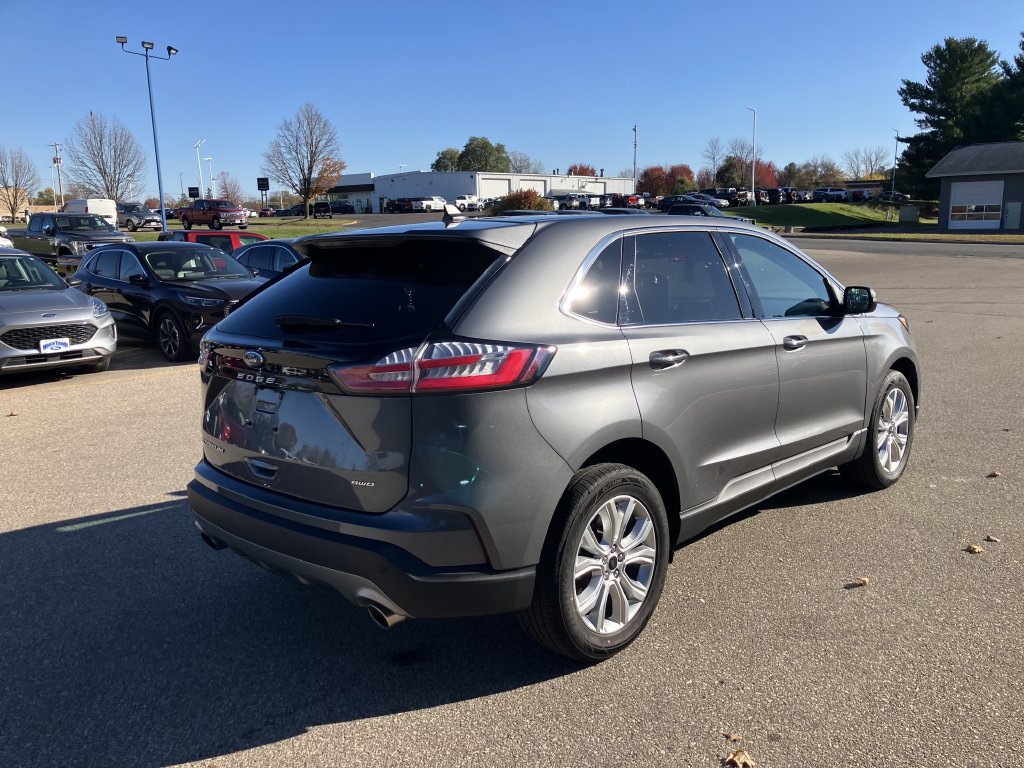 Used 2024 Ford Edge Titanium AWD/4WD image 6