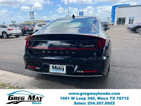 Used 2023 Hyundai Sonata Limited FWD image 6