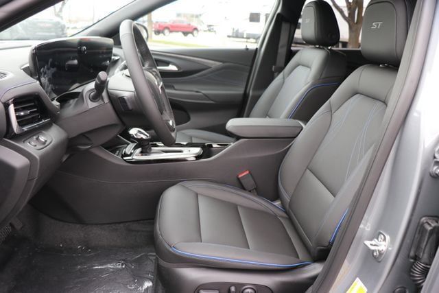 New 2026 Buick Envista Sport Touring w/ Convenience I Package FWD image 16
