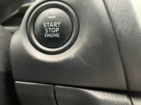 Used 2014 MAZDA MAZDA3 i Touring image 18