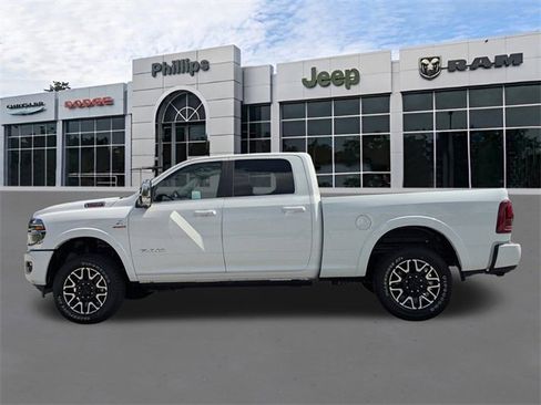 New 2026 RAM 2500 Limited image 7