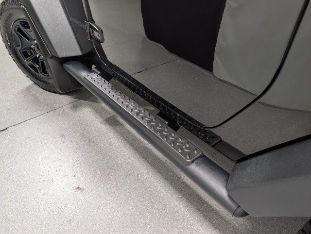 Used 2017 Jeep Wrangler Sport AWD/4WD image 9