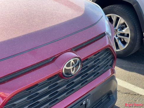 Certified 2025 Toyota RAV4 XLE image 5