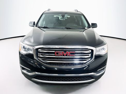 Used 2017 GMC Acadia SLE w/ Driver Alert Package I FWD image 2