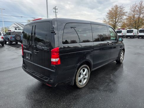 Used 2020 Mercedes-Benz Metris Passenger image 5
