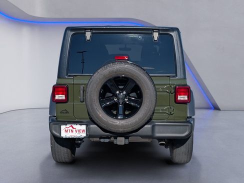 Used 2023 Jeep Wrangler Altitude image 8
