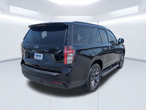 Used 2023 Chevrolet Tahoe Z71 w/ Z71 Off-Road Package AWD/4WD image 4