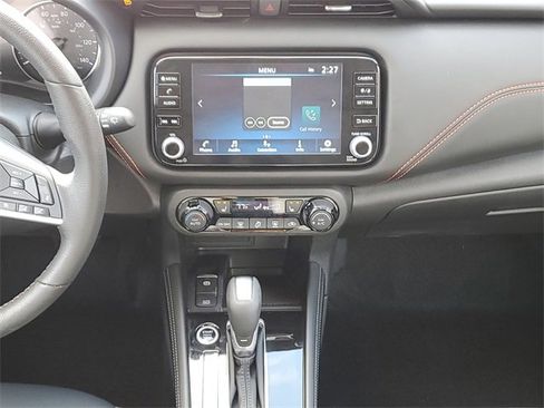 Certified 2024 Nissan Kicks SR w/ SR Premium Package image 25