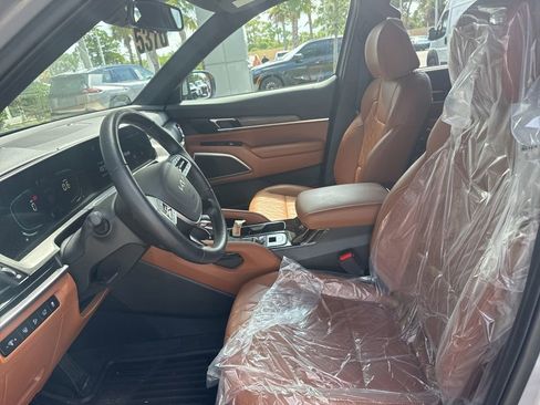Certified 2025 Kia Telluride EX X-Line AWD/4WD image 5