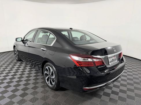 Used 2016 Honda Accord EX-L image 16